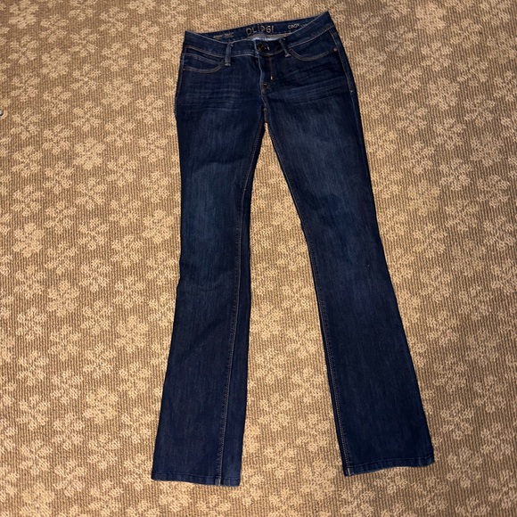 DL1961 Cindy slim bootcut - Picture 3 of 8